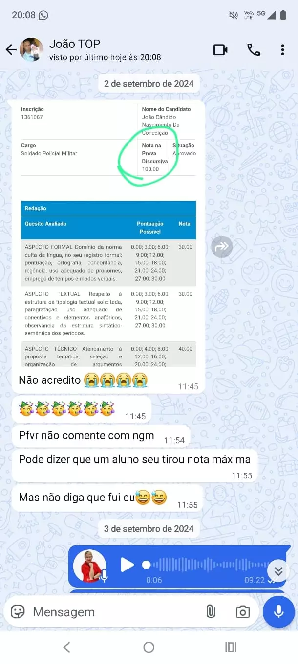 Mensagem de aluno comemorando nota máxima na prova discursiva